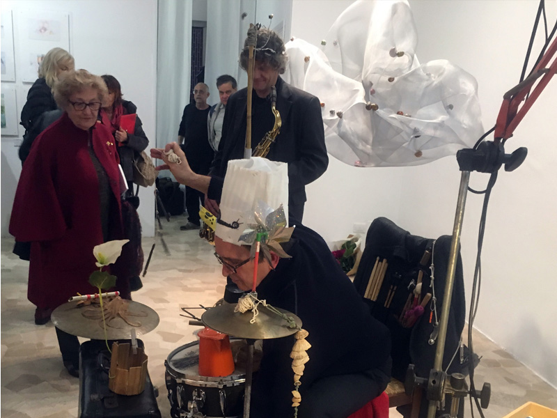 performance Monico, Buzzi